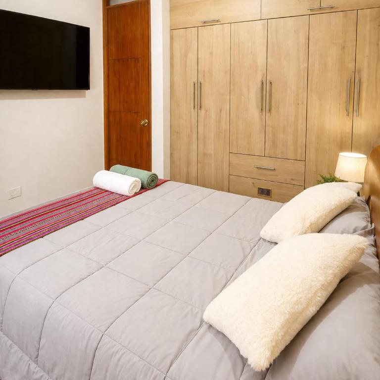 Departamento amplio en Cusco - Apartamento de 3 dormitorios - 10