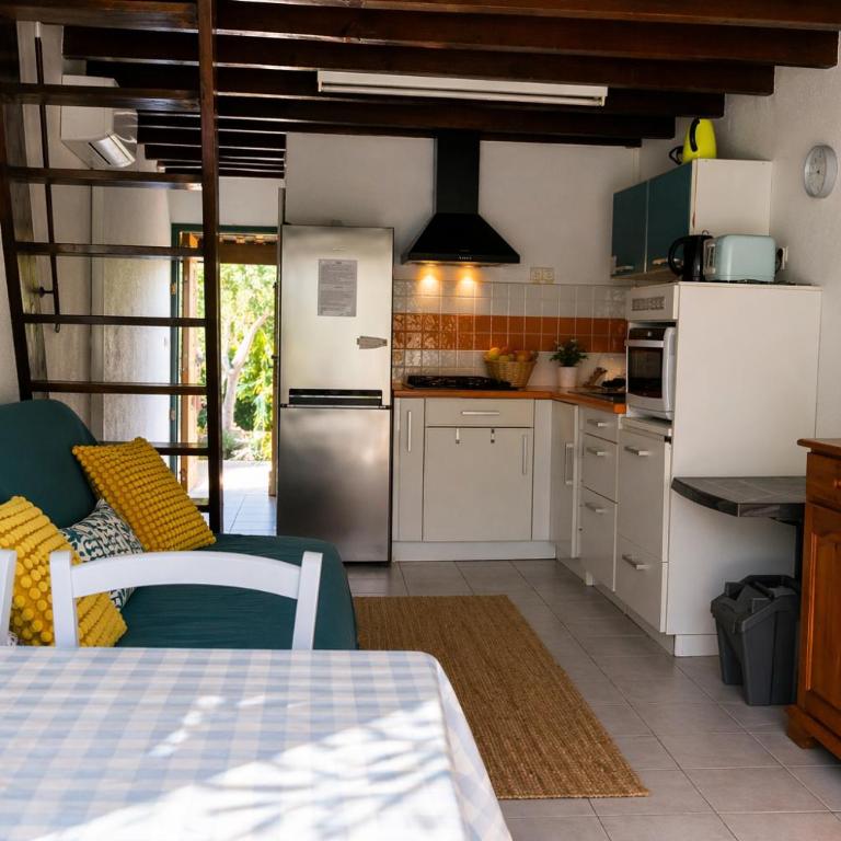 A deux pas de la mer - One-Bedroom Apartment - 12