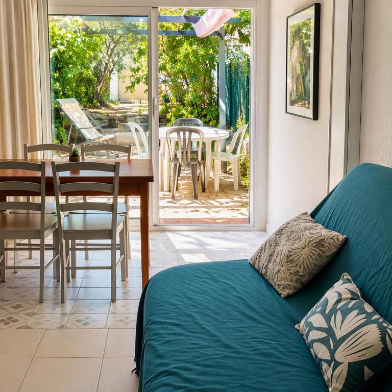 A deux pas de la mer - One-Bedroom Apartment - 15