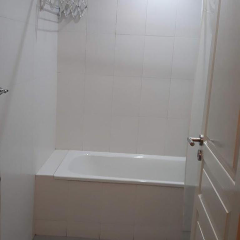 Ski Catedral - Three-Bedroom Apartment - 21