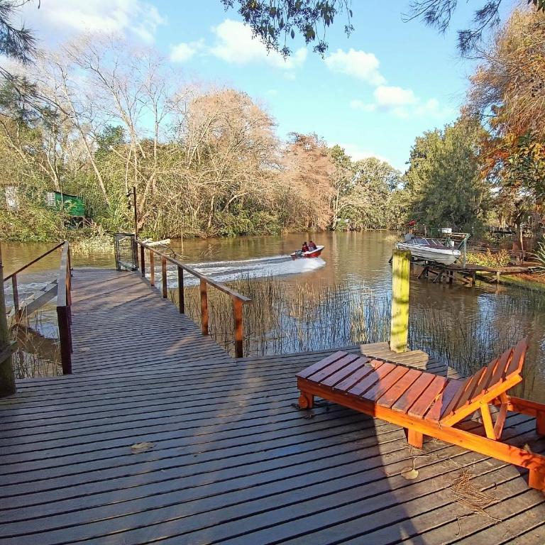 SUITE DEL RÍO Domingos Checkout 17 hs - Casa con 1 dormitorio - 27