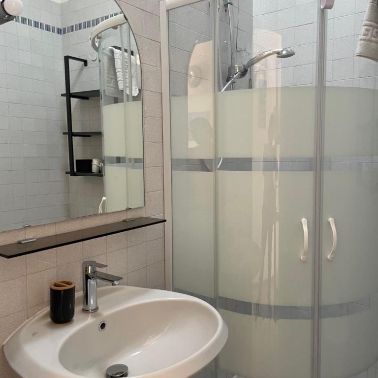 Collina degli Olivi - Appartamento su 2 Livelli - 24