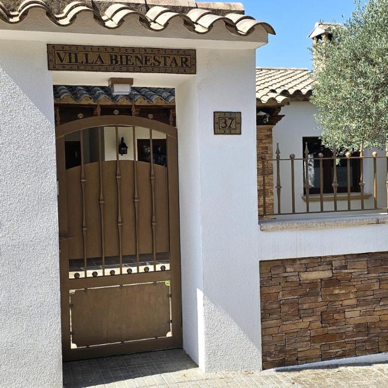 Villa Bienestar with private pool, 4 bedrooms - Villa - 2