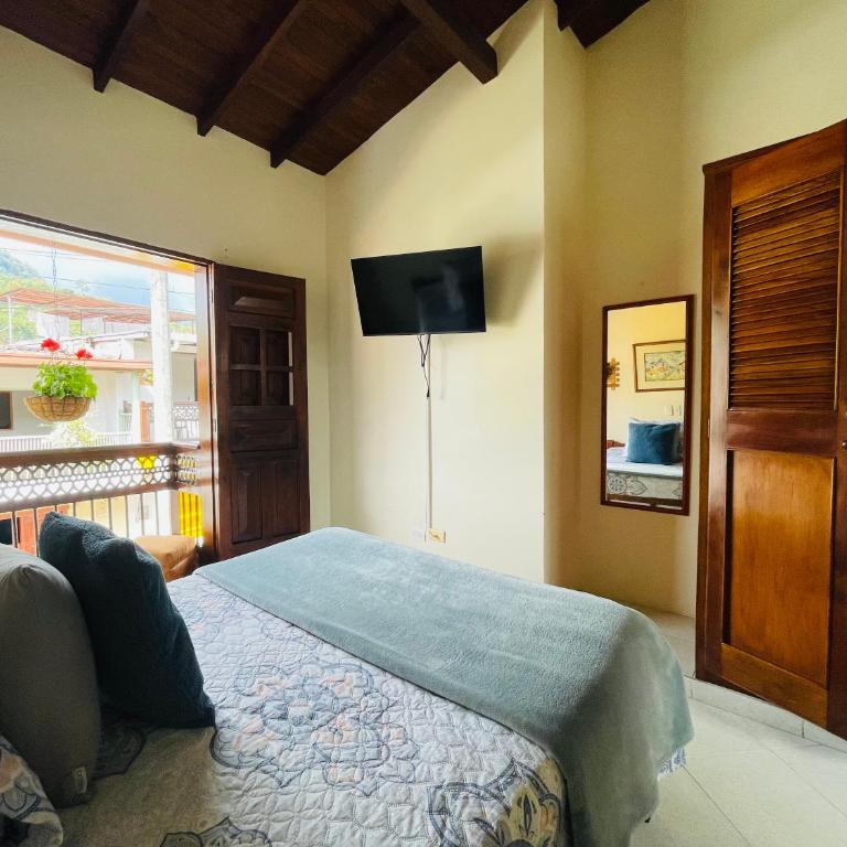 Hotel Plenitud Jardín - Double Room with Mountain View - 7