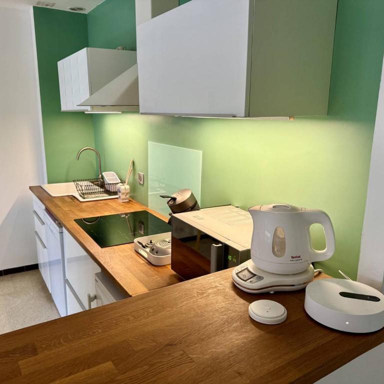 Appartement T2 climatisé avec balcon, WiFi et parking près du centre de Cavalaire-sur-Mer - FR-1-100-180 - Appartement (4 Adultes) - 9