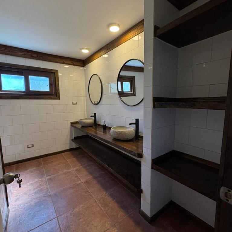 Casa Mayay - Three-Bedroom Home - 12