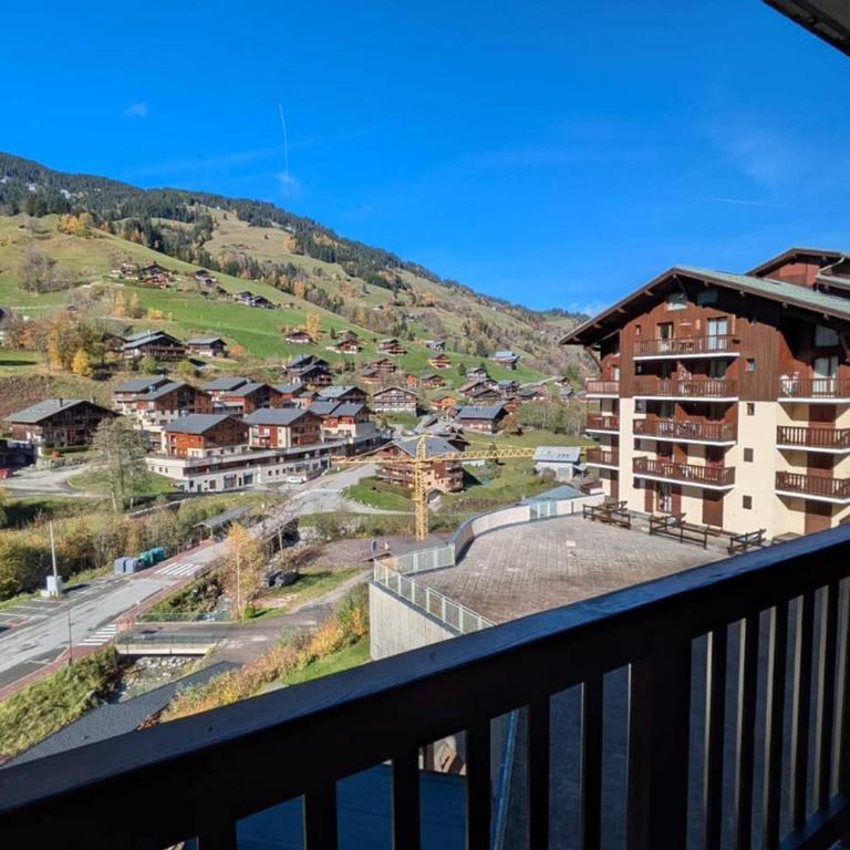 Appart cosy 4 pers, proche pistes et piscine - FR-1-342-341 - Apartment - 10