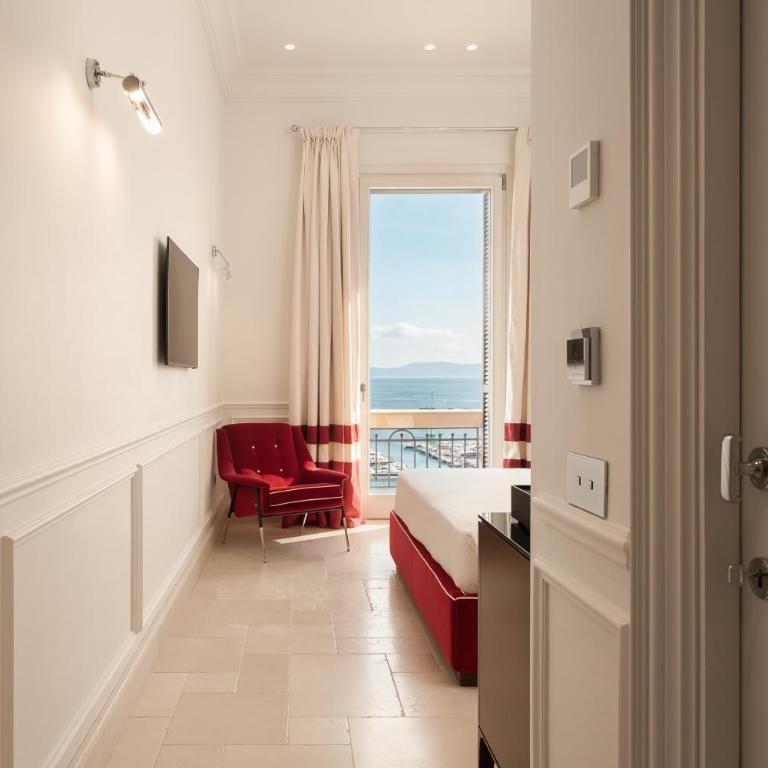 Casa Magnifico Luxury Suites - Deluxe Double Room with Balcony and Sea View - 3