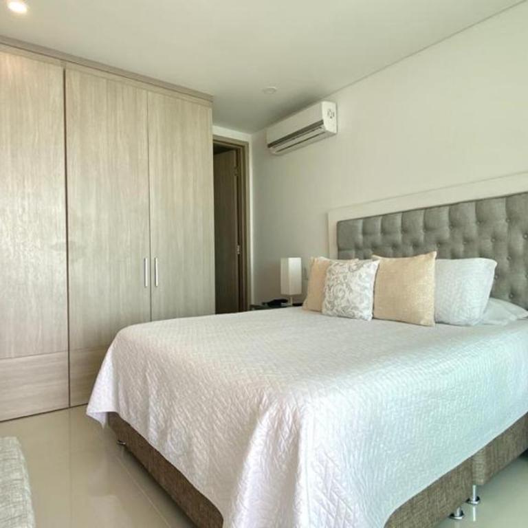 Apartment in Cartagena, excellent ocean views - One-Bedroom Apartment - 15