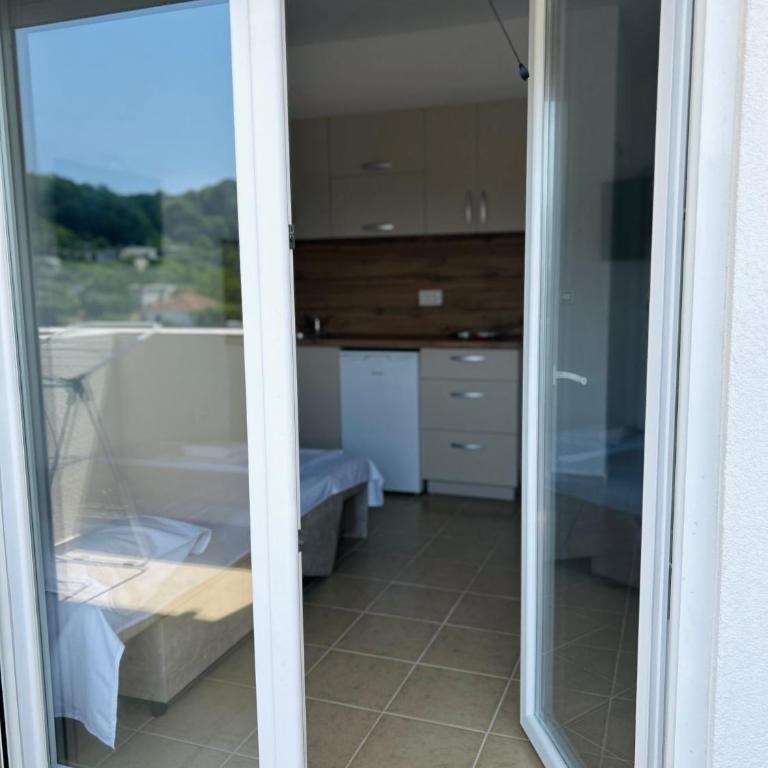 Apartmani ,,Del Mar'' - One-Bedroom Apartment - 4