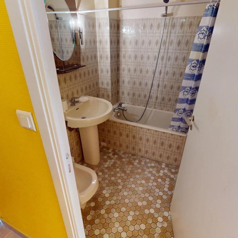 11E - Studio vue mer latérale dans un résidence avec piscine - Appartement 1 Chambre - 9