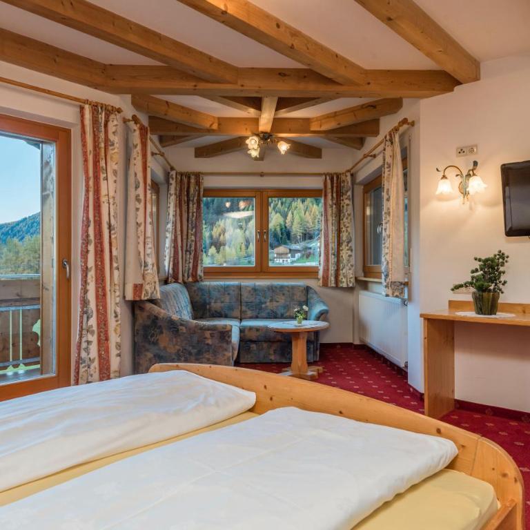Hotel Kaserhof - Camera Matrimoniale con Vista Montagna - 2