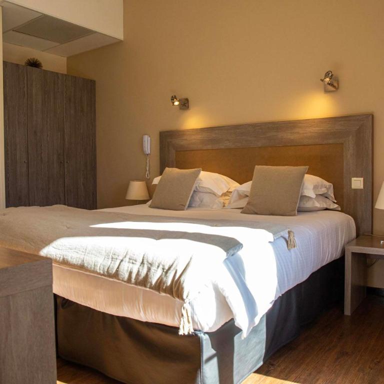 Hôtel & Spa Le Madeloc - Collioure Centre - Chambre Standard avec Terrasse - 5