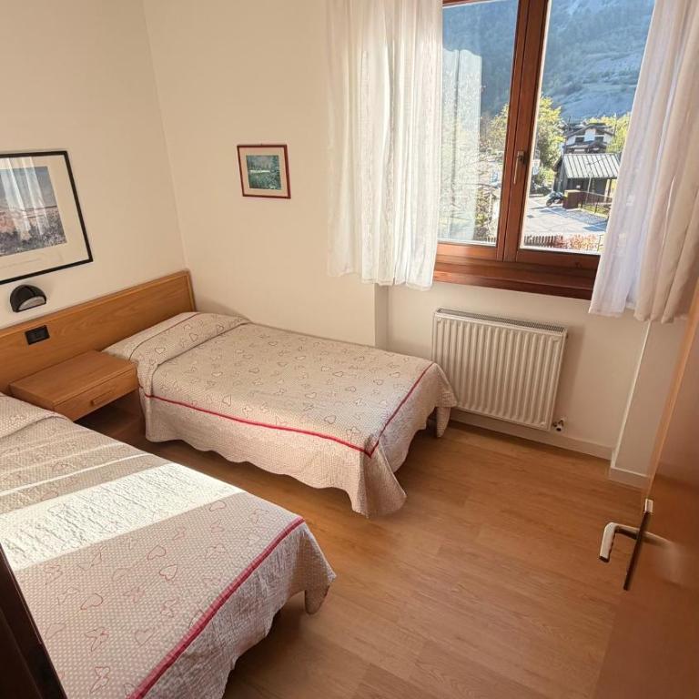 Albergo Stella Alpina - Familienzimmer mit Seeblick - 4
