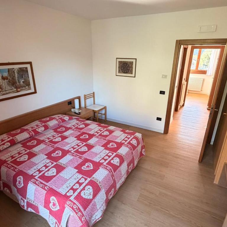 Albergo Stella Alpina - Familienzimmer mit Seeblick - 6