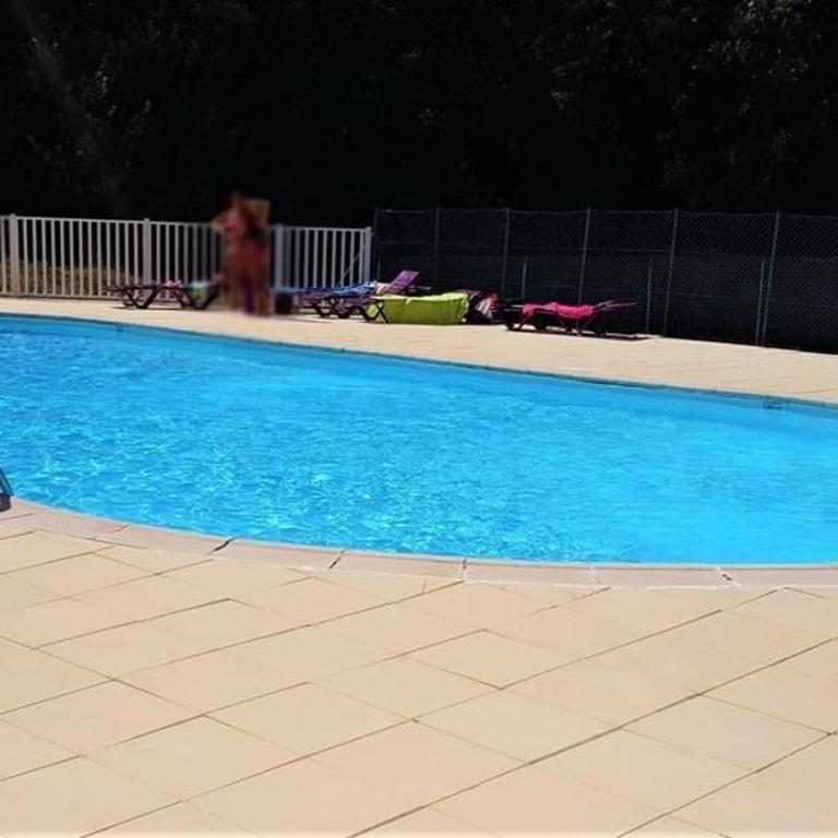 Logement cosy proche des thermes - Appartement 1 Chambre - 5