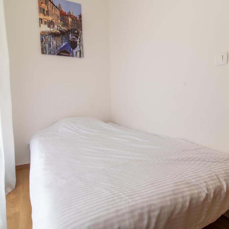 Budva Apartment with parking - Two-Bedroom Apartment - 10