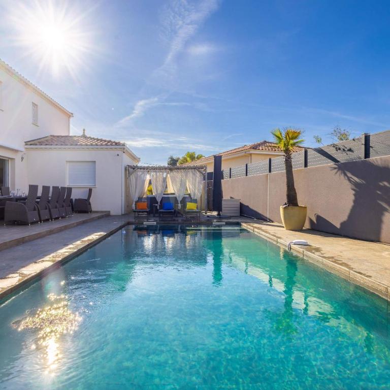 Villa Anja Agde Heated Pool & Jacuzzi Family Villa - Villa - 4