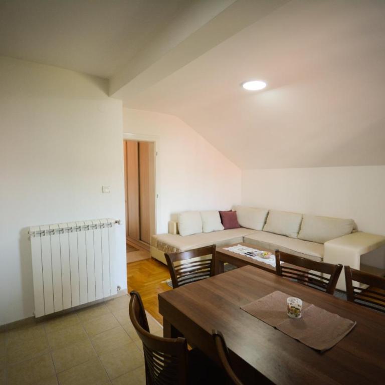 Apartman Dunja - Apartman sa 2 Spavaće Sobe - 23