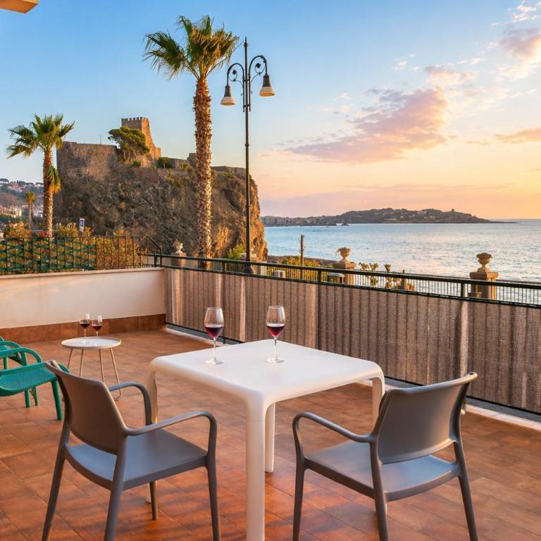 La Terrazza sul Mare Modern Apartment - Two-Bedroom Apartment with Terrace and Sea View - 1