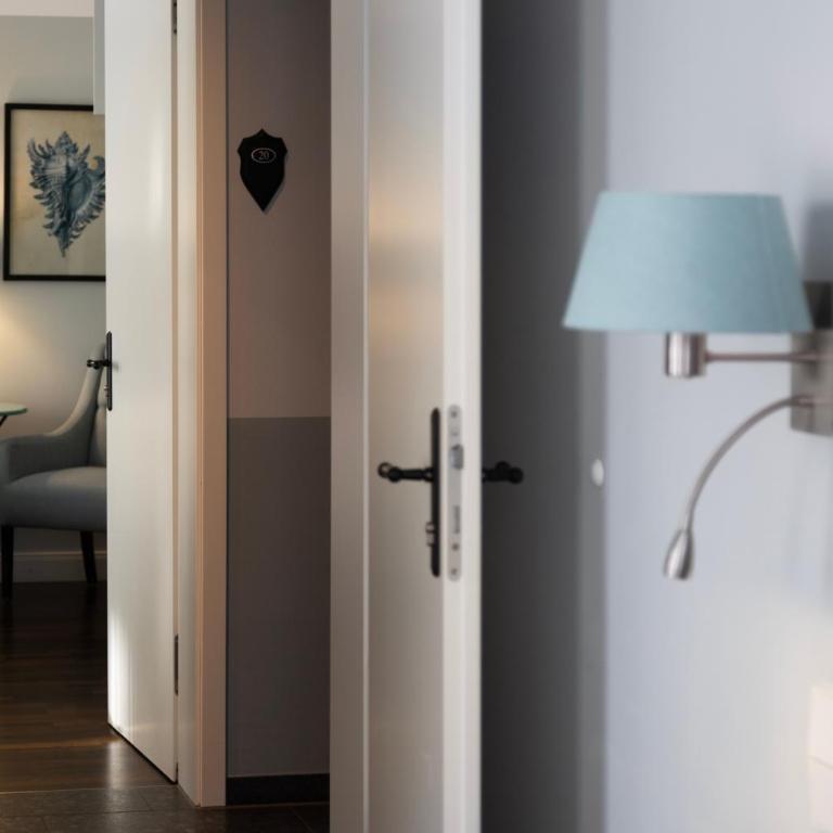 Hotel im Hof - Doppelzimmer mit Balkon oder Terrasse - 11