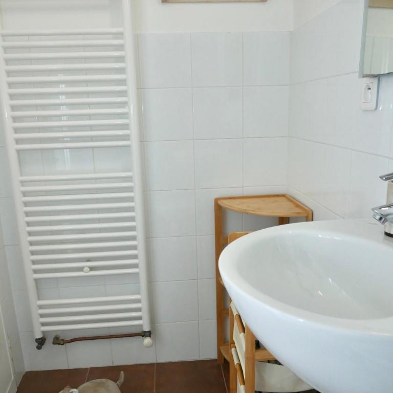 La plage et les commerces accessibles à pied - Apartment mit 1 Schlafzimmer - 16
