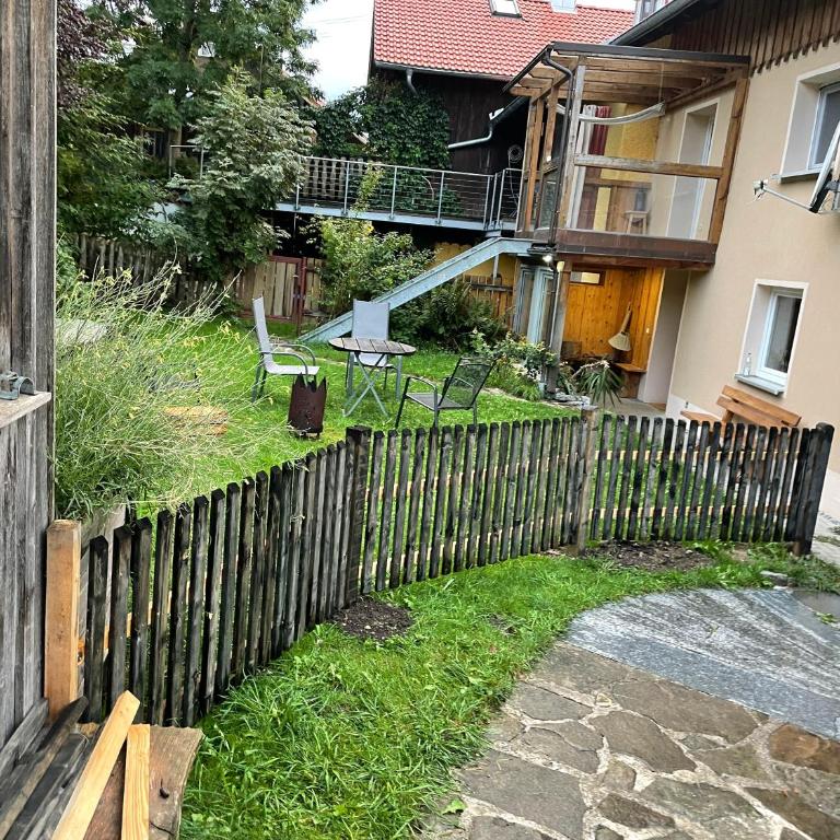 Haus mit Garten und Kamin - Apartment mit 1 Schlafzimmer - 21