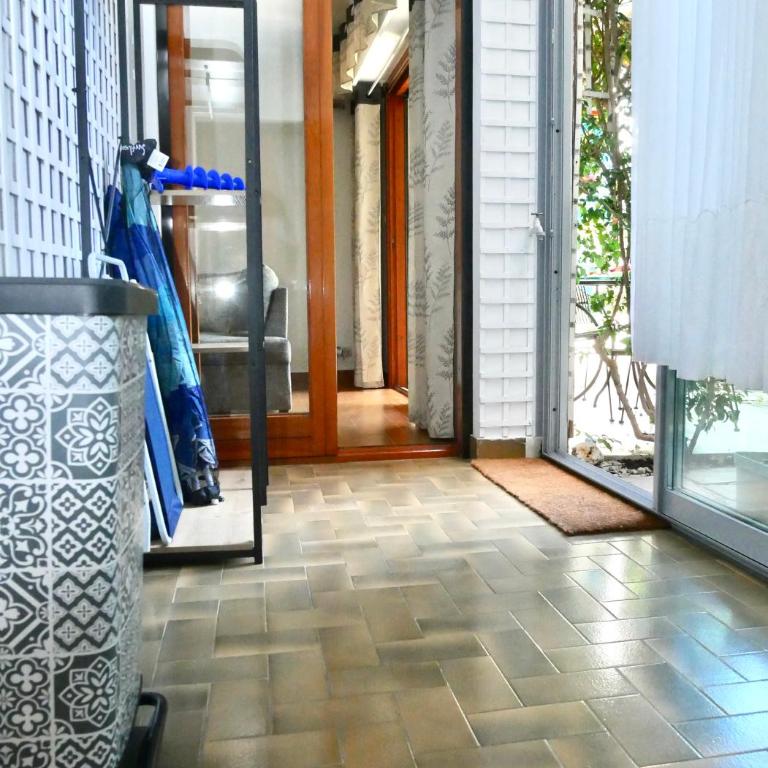 La plage et les commerces accessibles à pied - Apartment mit 1 Schlafzimmer - 17