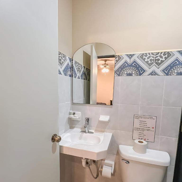 Casa Daniels Guesthouse - Habitación Triple con baño privado - 4