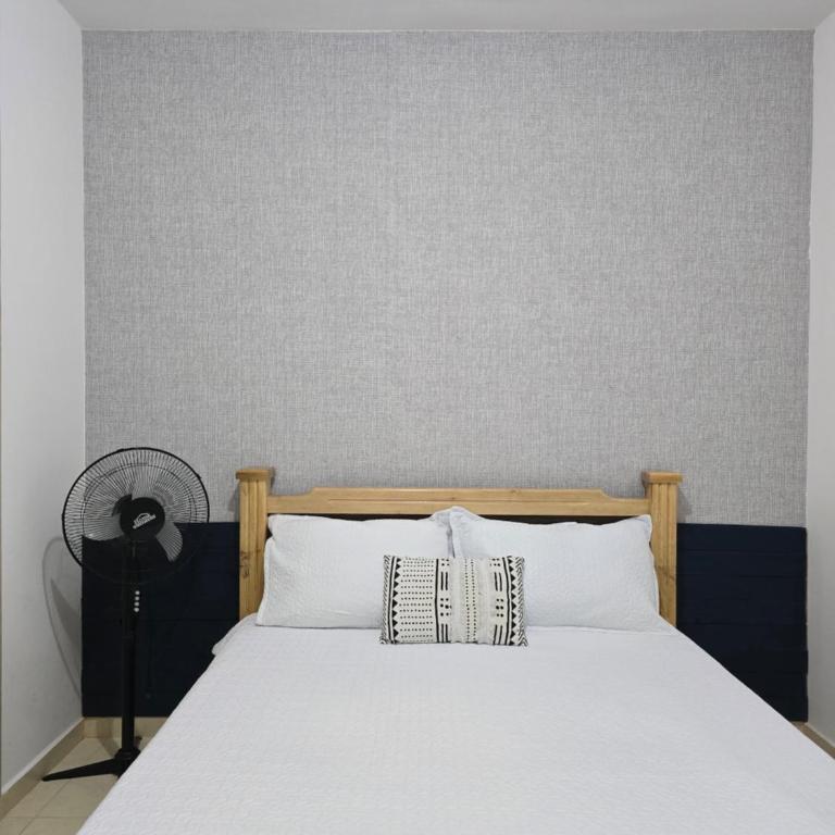 Apartamento vacacional con 4 piscinas, jacuzzi y sauna EXCELENTE UBICACIÓN a 5 minutos del Aeropuerto y 20 minutos del Parque del Café - Apartamento - 23