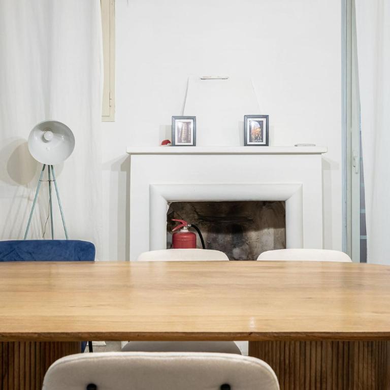 Stunning Loft Near Colosseum and Termini Station WiFi AC - Appartamento con 2 Camere da Letto - 11