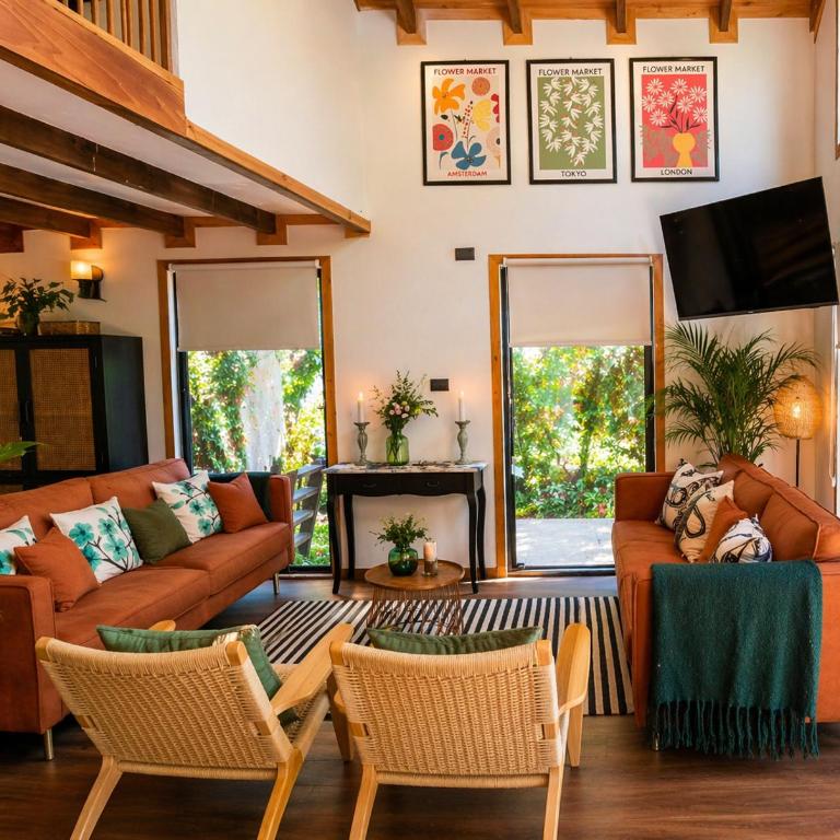 Casa Hortencia - Three-Bedroom Home - 1