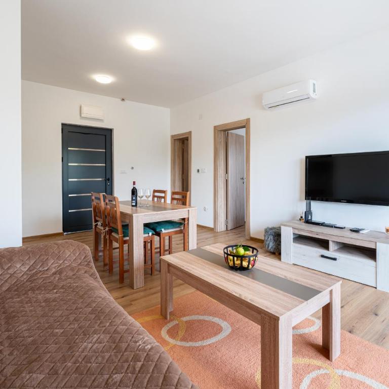 Casa Bellavista - Vila sa Sopstvenim Bazenom - 23