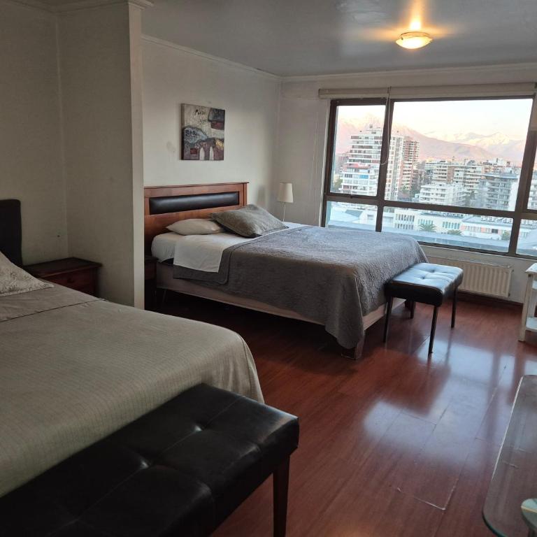 Departamento camas dobles excelente conectividad Providencia - One-Bedroom Apartment - 4