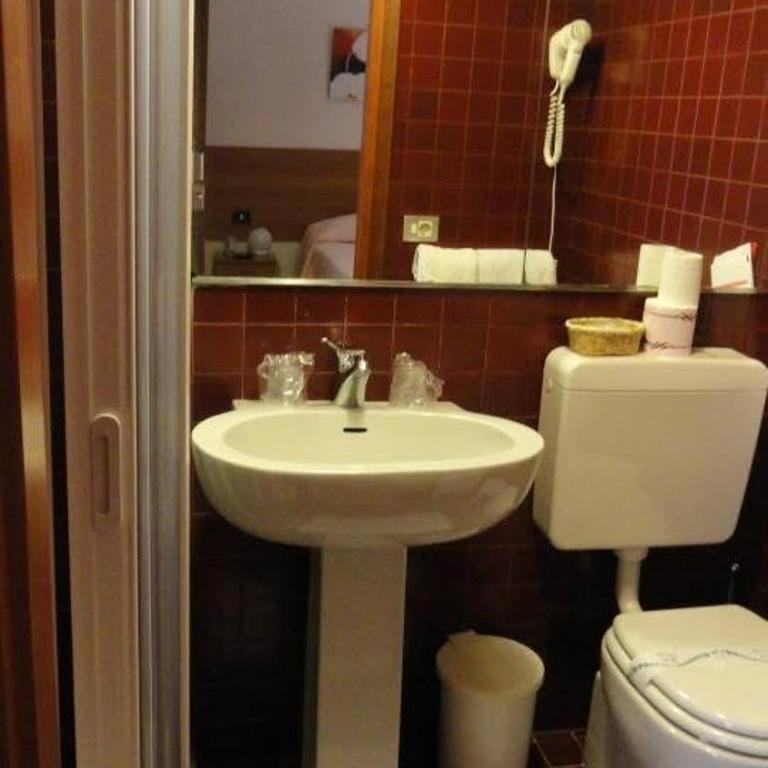 Hotel Adria - Camera Tripla - 22