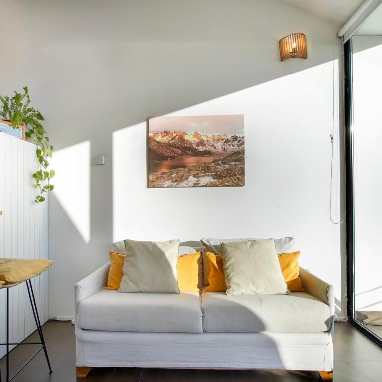 Moderno y Acogedor Depto con Deck & Vista al Lago - Apartamento de 2 dormitorios - 7