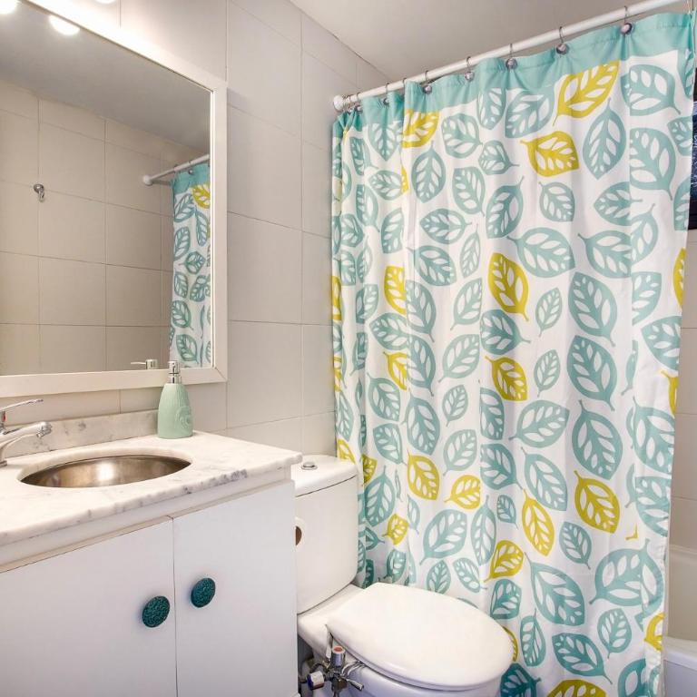 Moderno y Acogedor Depto con Deck & Vista al Lago - Apartamento de 2 dormitorios - 14