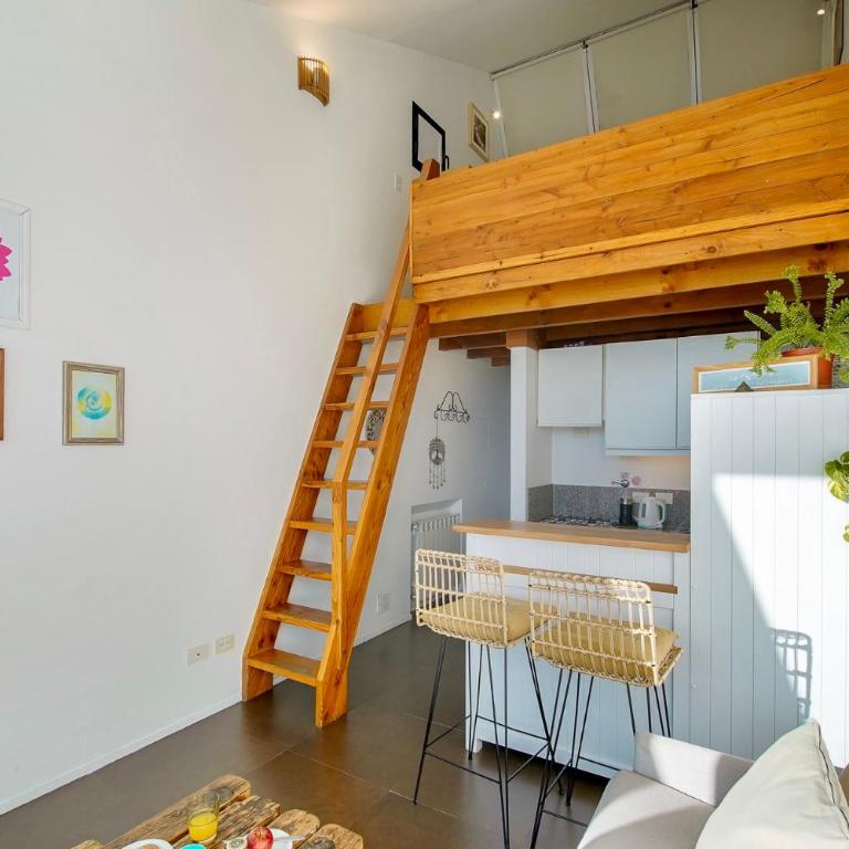 Moderno y Acogedor Depto con Deck & Vista al Lago - Apartamento de 2 dormitorios - 24