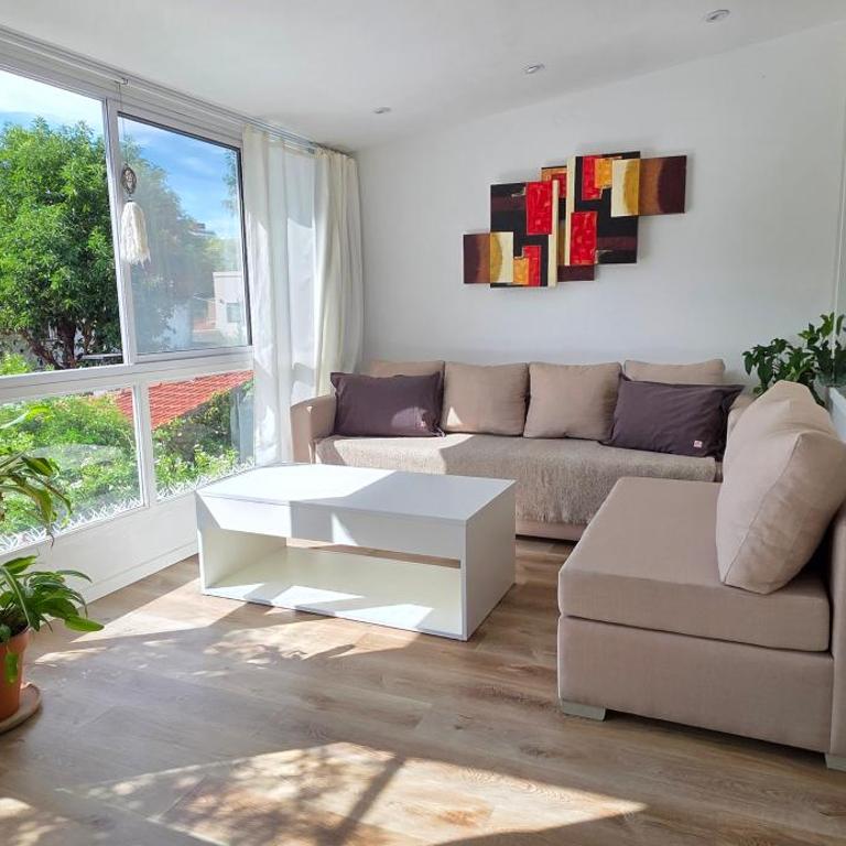 Departamento PH en Martinez - Apartamento de 1 dormitorio - 2