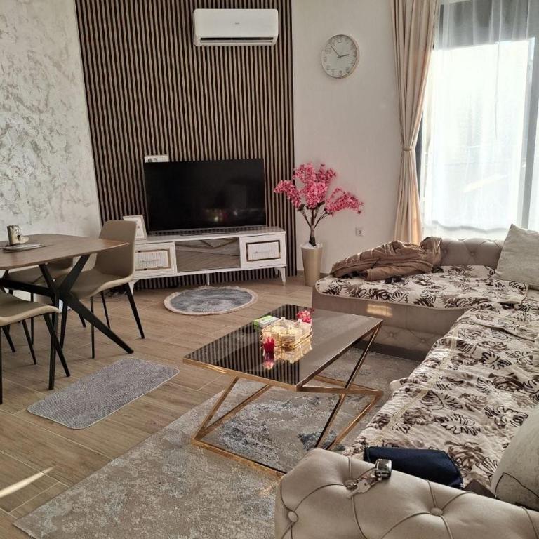 NOR Apartment - One-Bedroom Apartment - 3