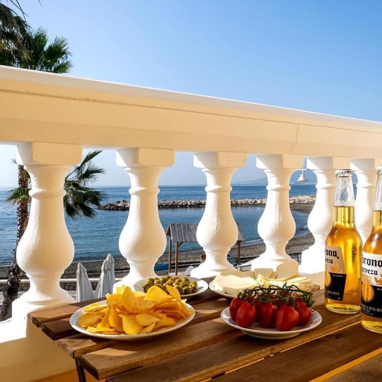 Apartamento con vistas al mar en Pedregalejo playa - Apartamento - 4