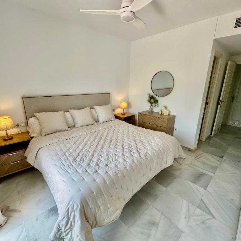 Precioso Ático en Lorcrimar V Marbella, Nueva Andalucía cerca Puerto Banús - Two-Bedroom Deluxe Apartment - 23