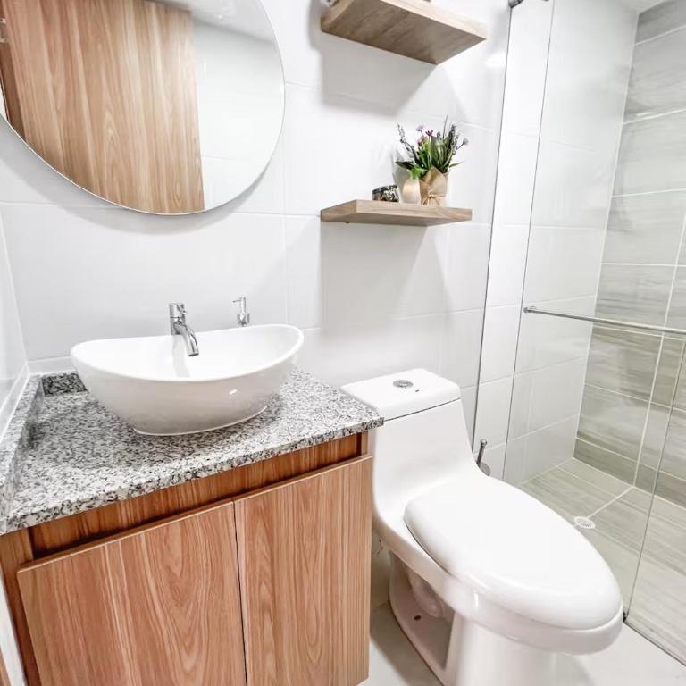 Moderno Apto 2 Habitaciones - con Aire y Ubicación Top - Apartamento de 2 dormitorios - 3