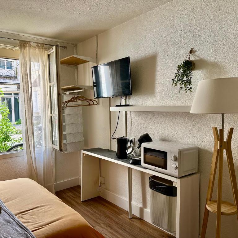 Le Studio des Ducs - One-Bedroom Apartment - 16