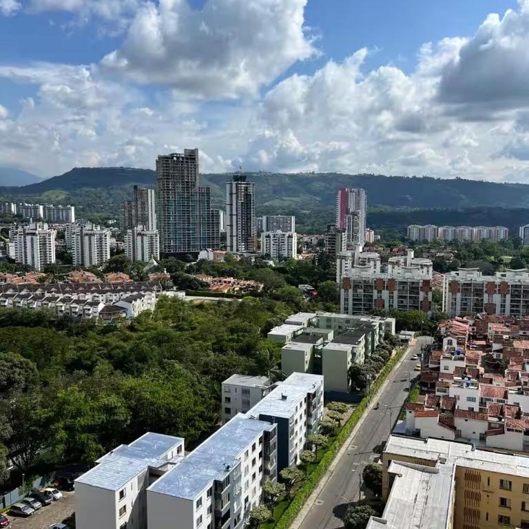 Moderno Apto de 2 Hab con Balcón y Gran Ubicación - Apartamento de 2 dormitorios - 15