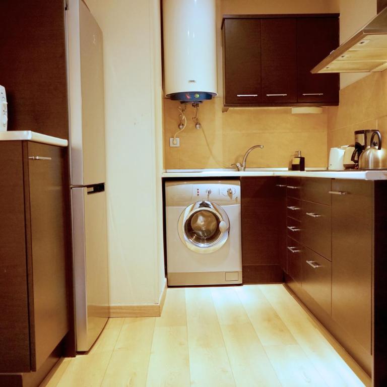 Nou Rambla 3 bedroom apartment - Three-Bedroom Apartment - 6