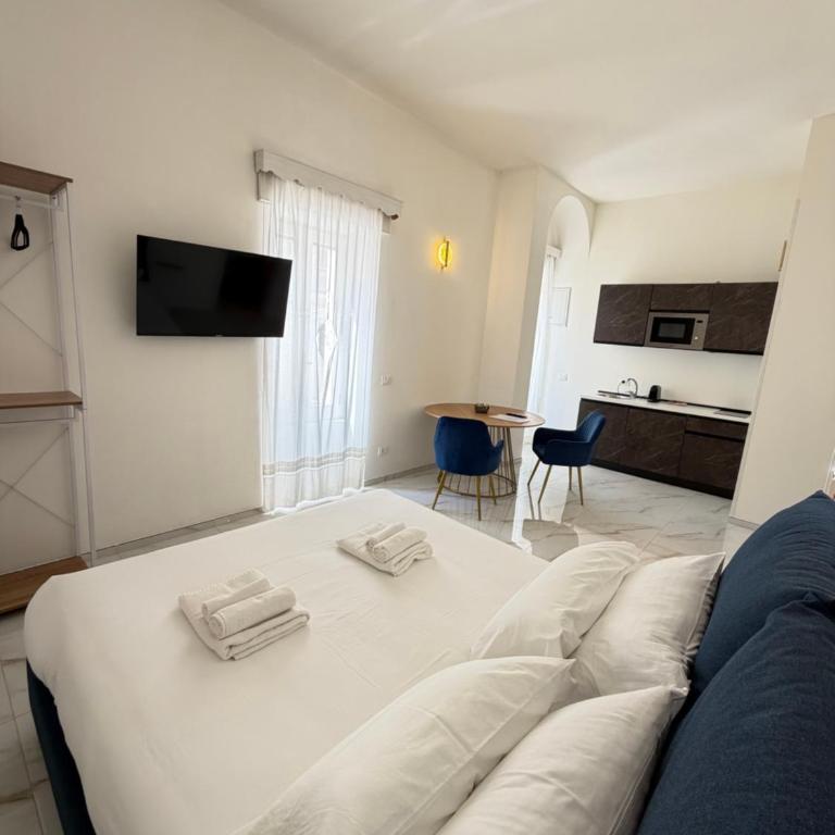 Ippolita Palace LUXURY ROOMS - Camera Matrimoniale Superior - 5