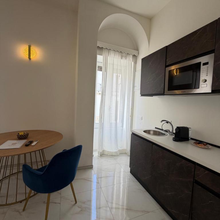 Ippolita Palace LUXURY ROOMS - Camera Matrimoniale Superior - 4