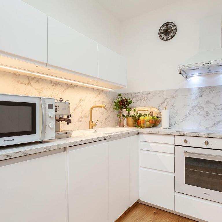 ESCANDAR SUITE Metro GAMBARA 1 min Parking 6euros per day - Appartamento con 1 Camera da Letto - 18