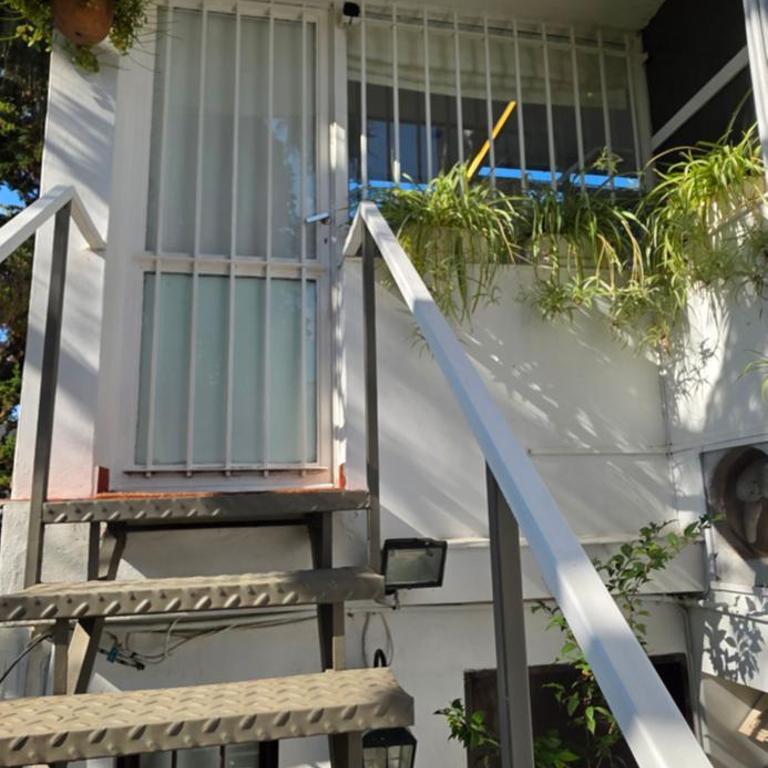 Departamento PH en Martinez - Apartamento de 1 dormitorio - 42